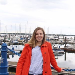 Meet your Posher, Amy